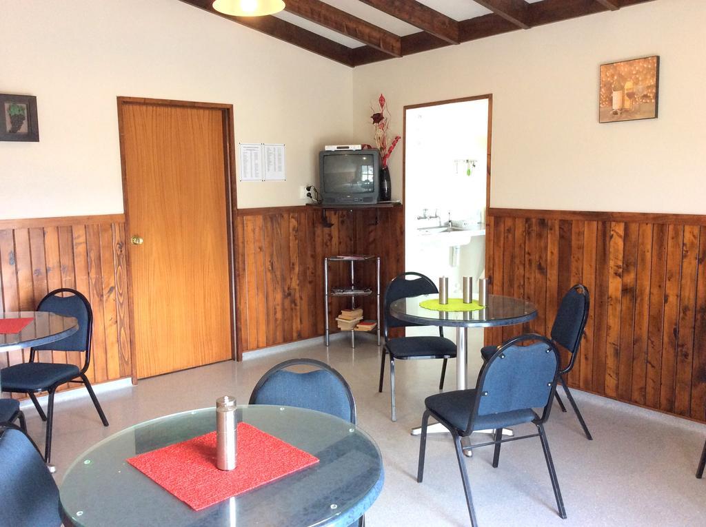 Fiordland Great Views Holiday Park Te Anau Exterior photo