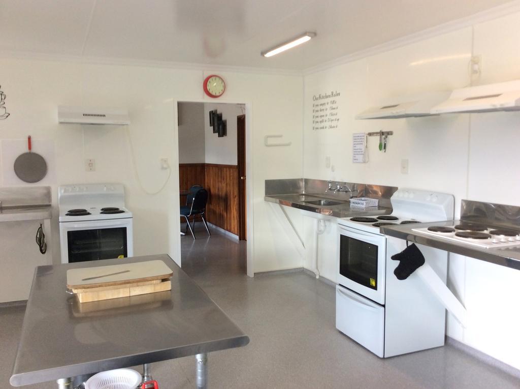 Fiordland Great Views Holiday Park Te Anau Exterior photo